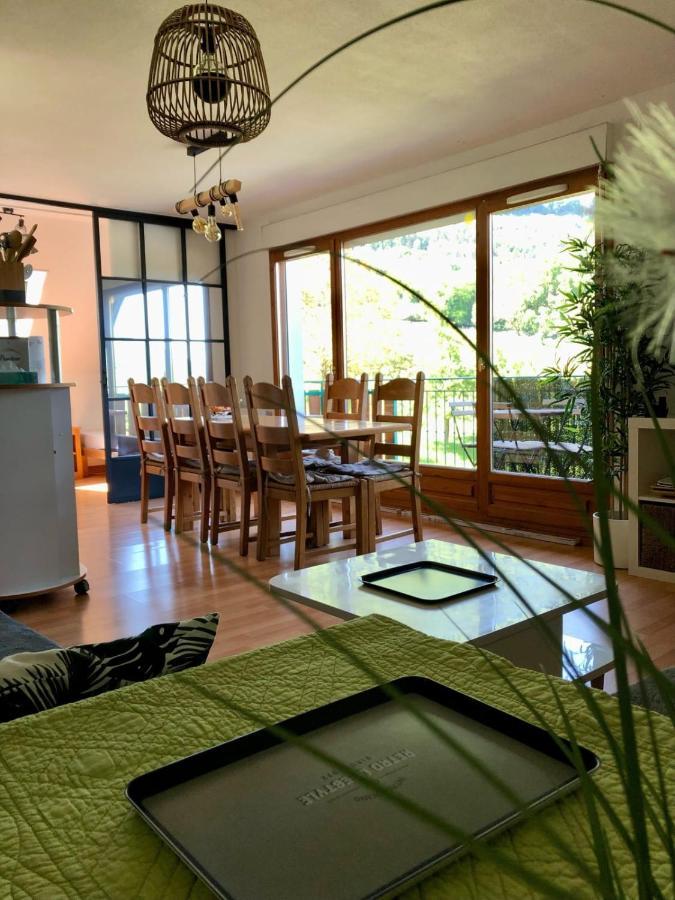 The Green Fee Close To The Golf Course And 5 Minutes From The Lake Giez Eksteriør billede
