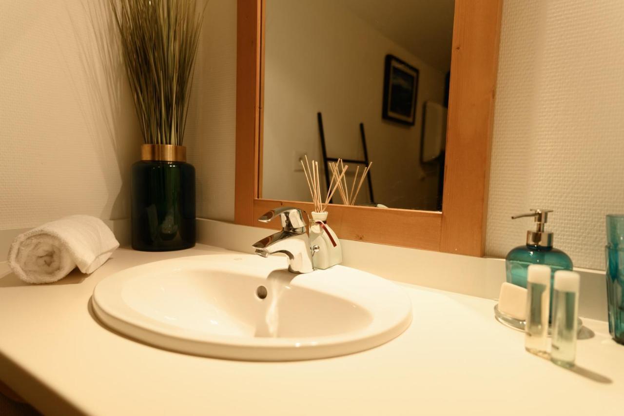 The Green Fee Close To The Golf Course And 5 Minutes From The Lake Giez Eksteriør billede